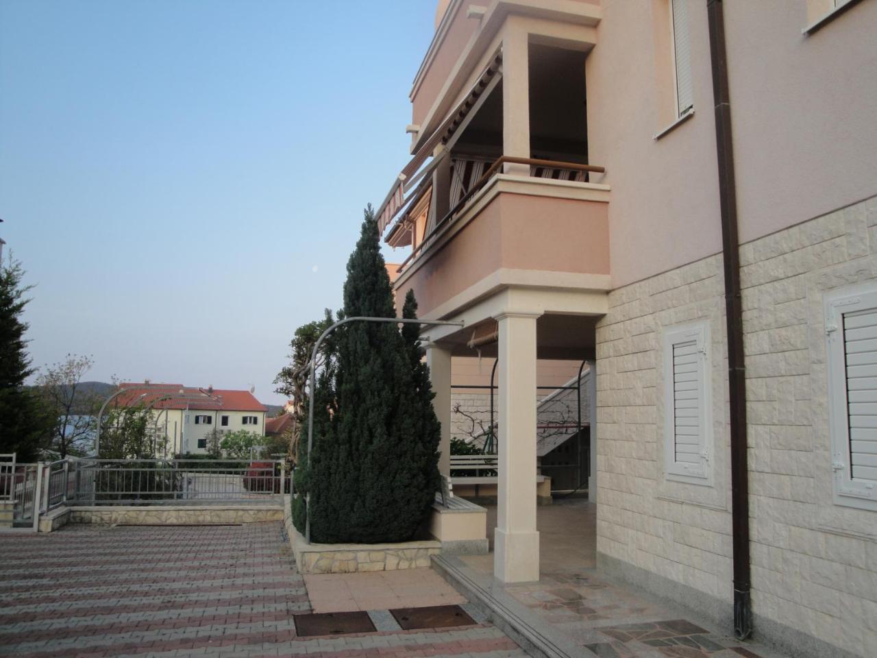 Apartment Svrco Жаборич Екстериор снимка