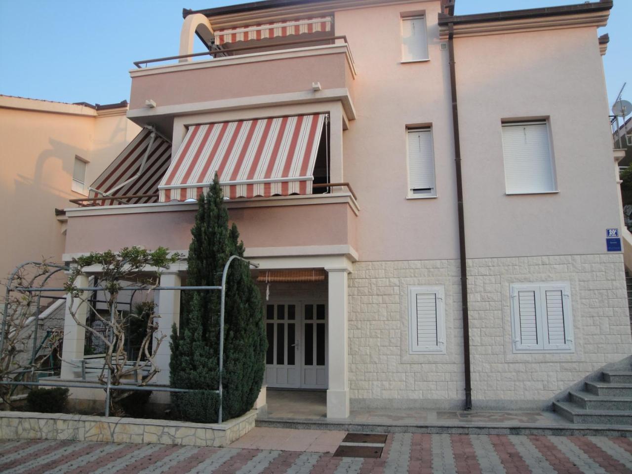 Apartment Svrco Жаборич Екстериор снимка