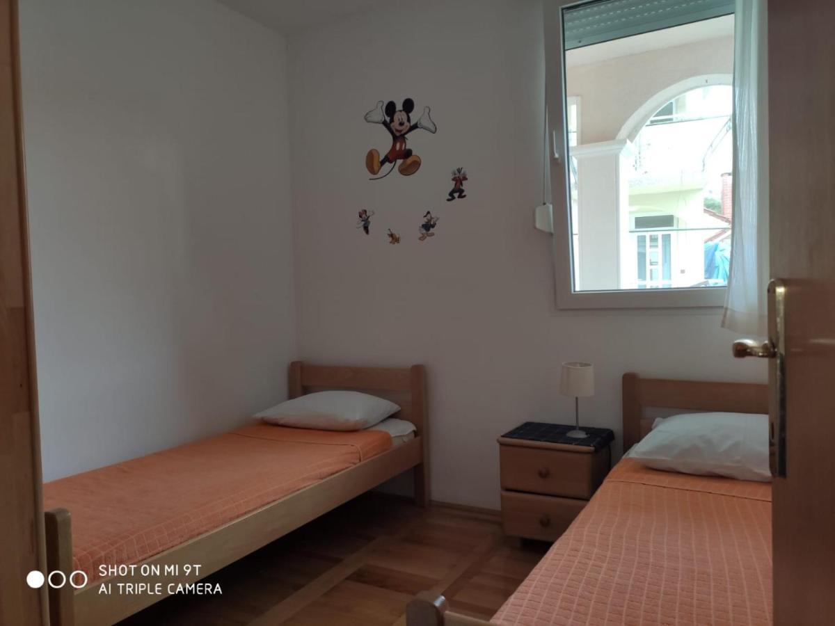 Apartment Svrco Жаборич Екстериор снимка