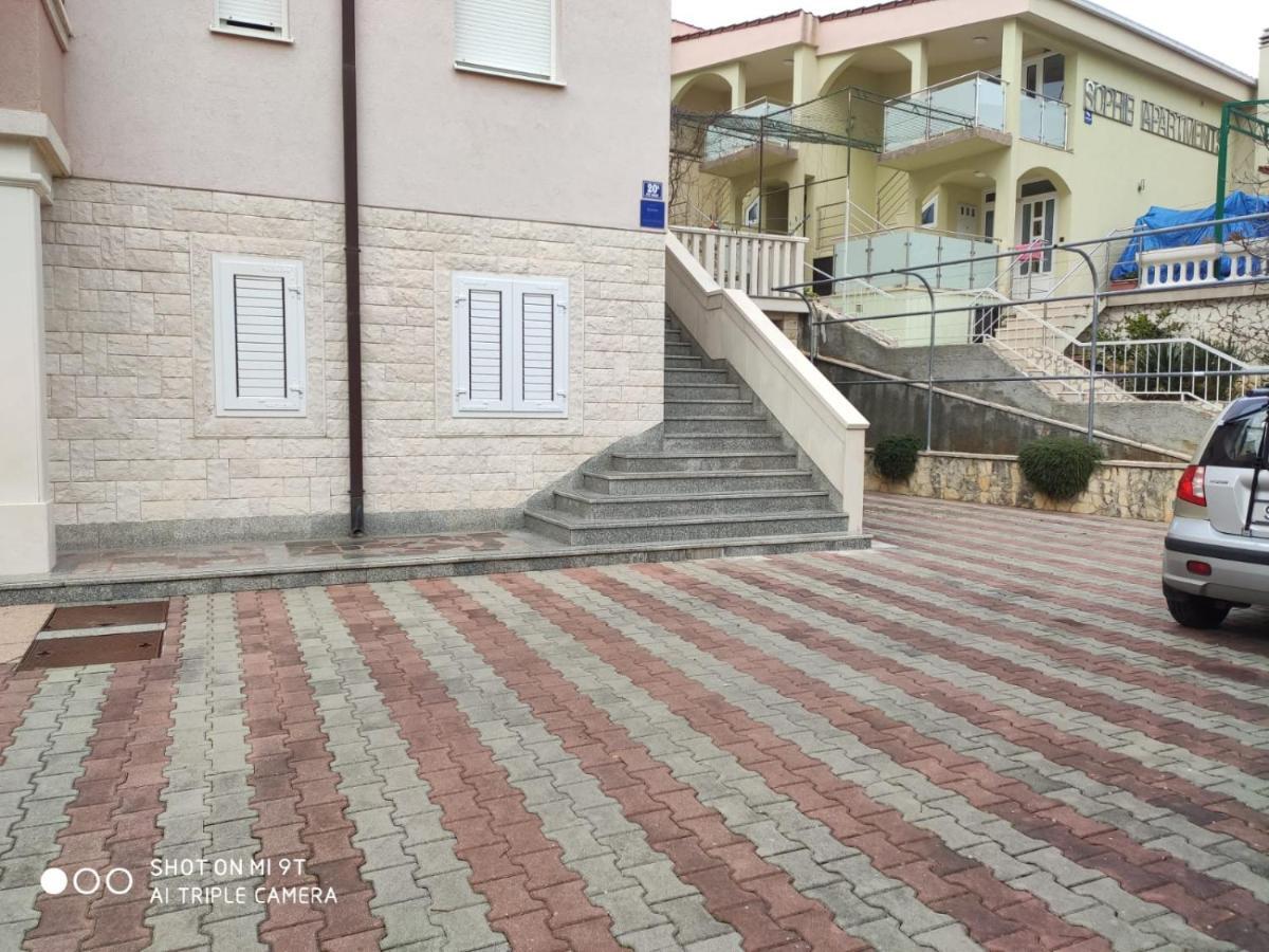 Apartment Svrco Жаборич Екстериор снимка